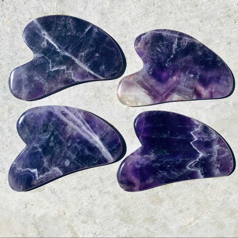 Host Pick✨Amethyst gua sha facial massage tool. One.